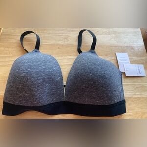 Women's Gray and Black Bra
